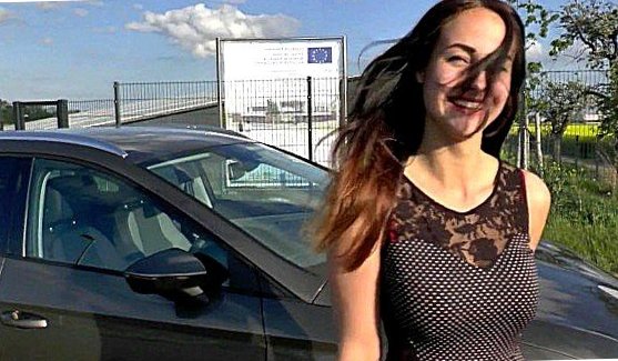 Порно клип: Старый муж привел для жены молодых любовников